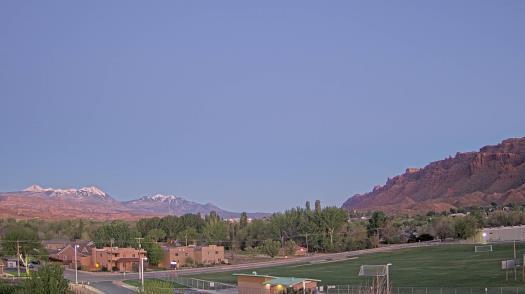 Weather camera view of Grand County HS.