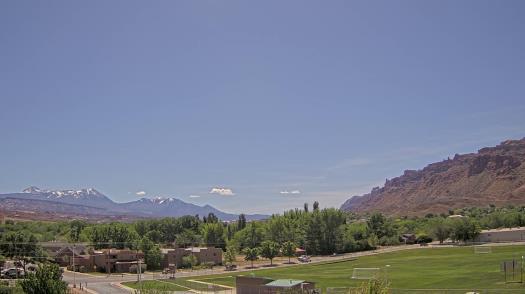 Weather camera view of Grand County HS.