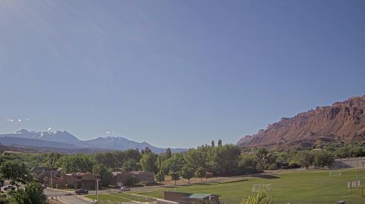 Weather camera view of Grand County HS.