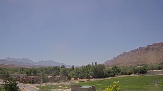 Weather camera view of Grand County HS.