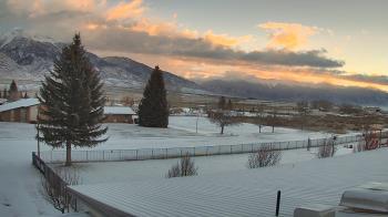 Weather camera view of Mackay Joint SD 182.