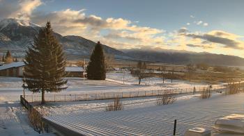 Weather camera view of Mackay Joint SD 182.