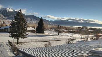 Weather camera view of Mackay Joint SD 182.