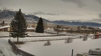 Weather camera view of Mackay Joint SD 182.