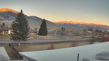 Weather camera view of Mackay Joint SD 182.