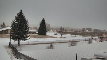 Weather camera view of Mackay Joint SD 182.