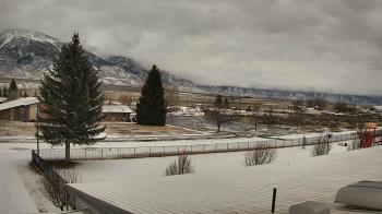 Weather camera view of Mackay Joint SD 182.