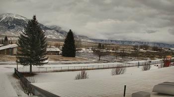 Weather camera view of Mackay Joint SD 182.