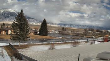 Weather camera view of Mackay Joint SD 182.