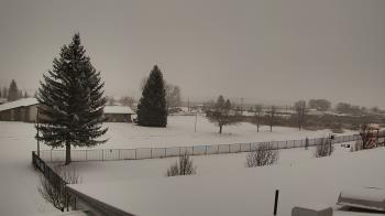 Weather camera view of Mackay Joint SD 182.