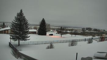 Weather camera view of Mackay Joint SD 182.