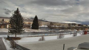 Weather camera view of Mackay Joint SD 182.