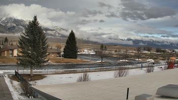 Weather camera view of Mackay Joint SD 182.