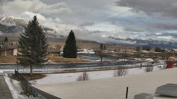 Weather camera view of Mackay Joint SD 182.