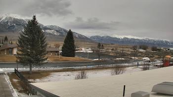 Weather camera view of Mackay Joint SD 182.