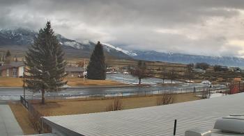 Weather camera view of Mackay Joint SD 182.