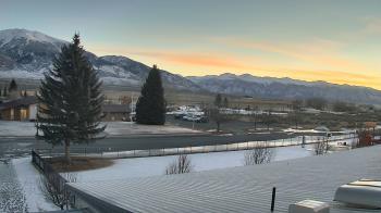 Weather camera view of Mackay Joint SD 182.