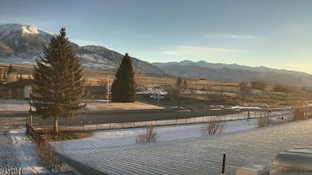 Weather camera view of Mackay Joint SD 182.