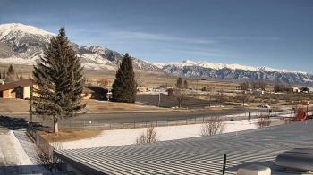 Weather camera view of Mackay Joint SD 182.