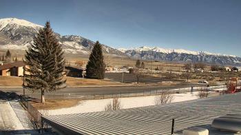 Weather camera view of Mackay Joint SD 182.