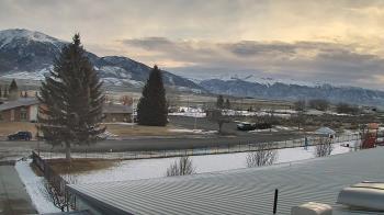 Weather camera view of Mackay Joint SD 182.