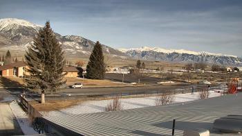 Weather camera view of Mackay Joint SD 182.