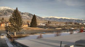 Weather camera view of Mackay Joint SD 182.