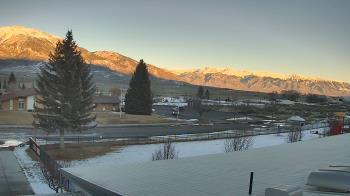 Weather camera view of Mackay Joint SD 182.