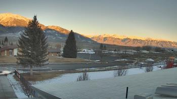 Weather camera view of Mackay Joint SD 182.