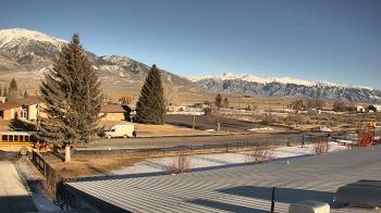 Weather camera view of Mackay Joint SD 182.