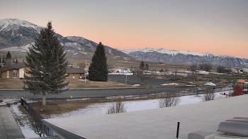 Weather camera view of Mackay Joint SD 182.