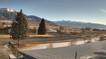 Weather camera view of Mackay Joint SD 182.