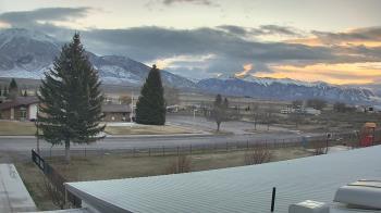 Weather camera view of Mackay Joint SD 182.