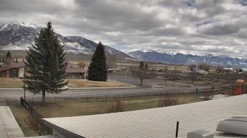 Weather camera view of Mackay Joint SD 182.