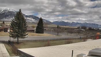 Weather camera view of Mackay Joint SD 182.