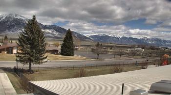 Weather camera view of Mackay Joint SD 182.