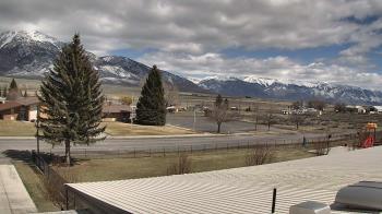 Weather camera view of Mackay Joint SD 182.