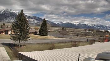 Weather camera view of Mackay Joint SD 182.