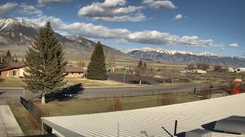 Weather camera view of Mackay Joint SD 182.