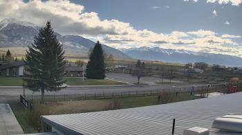 Weather camera view of Mackay Joint SD 182.