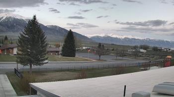 Weather camera view of Mackay Joint SD 182.