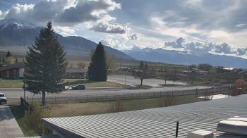 Weather camera view of Mackay Joint SD 182.