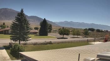 Weather camera view of Mackay Joint SD 182.