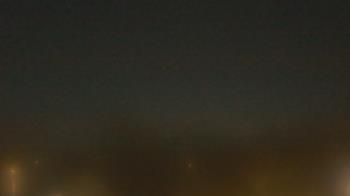 Weather camera view of Lincoln Elementary School.