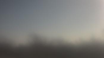 Weather camera view of Lincoln Elementary School.