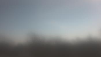 Weather camera view of Lincoln Elementary School.