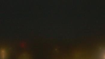 Weather camera view of Lincoln Elementary School.