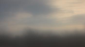 Weather camera view of Lincoln Elementary School.