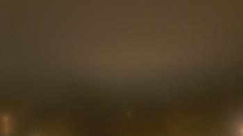 Weather camera view of Lincoln Elementary School.