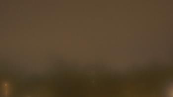 Weather camera view of Lincoln Elementary School.